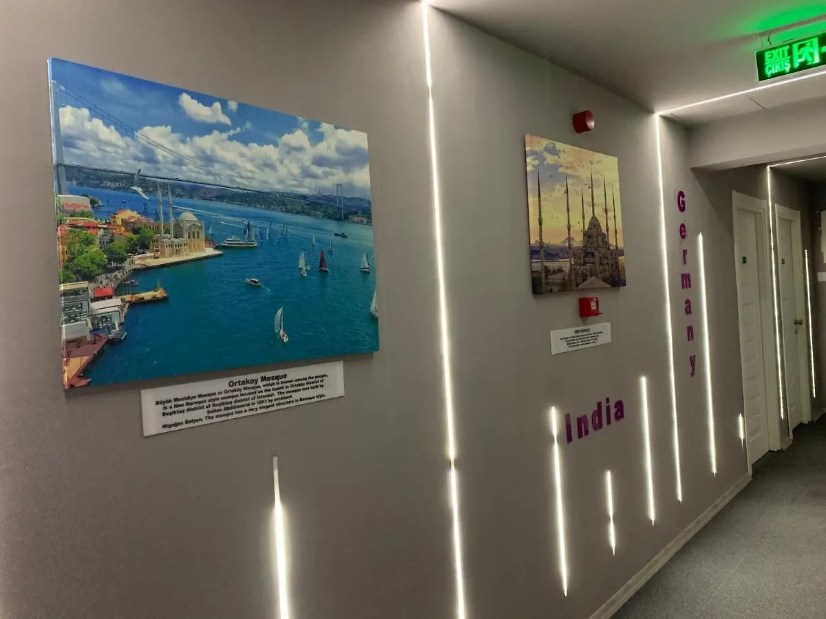 Lily Airport Otel Arnavutkoy 0*,
