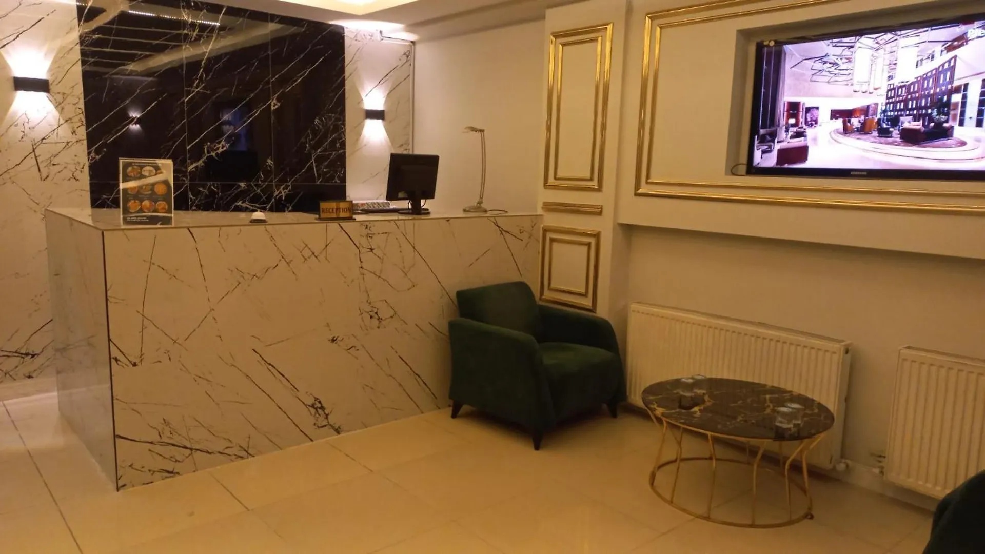 Lily Airport Otel Arnavutkoy Alojamento de Acomodação e Pequeno-almoço